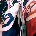 close alpinestars side 